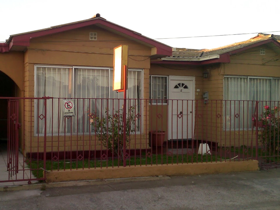 hostal aurora la serena 01