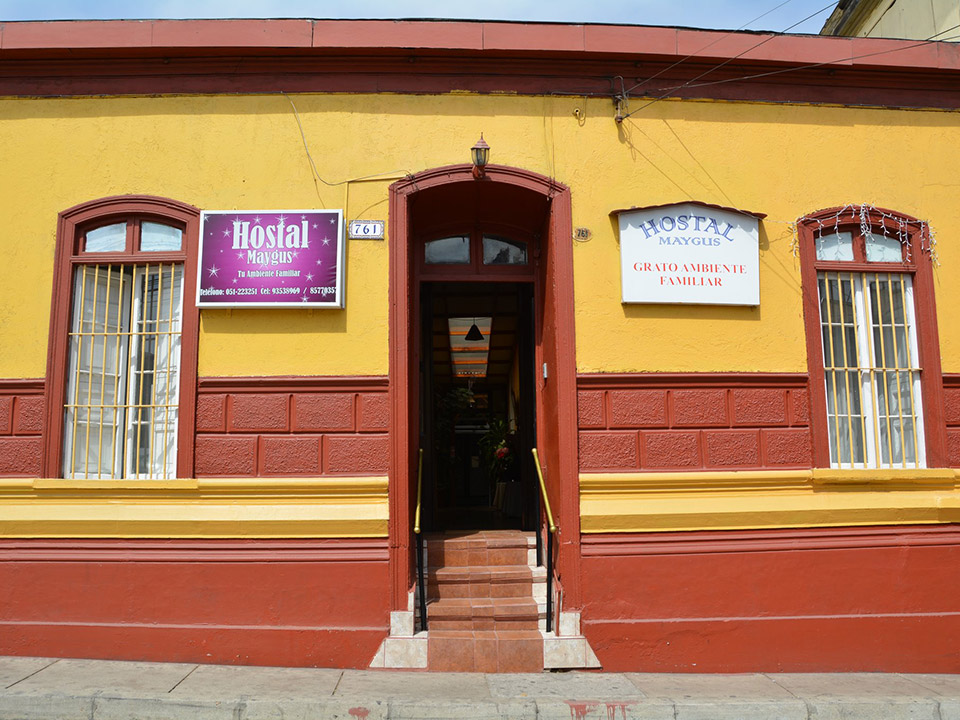hostal maygus la serena 01