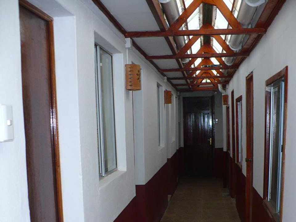 hostal puerta al valle la serena 01
