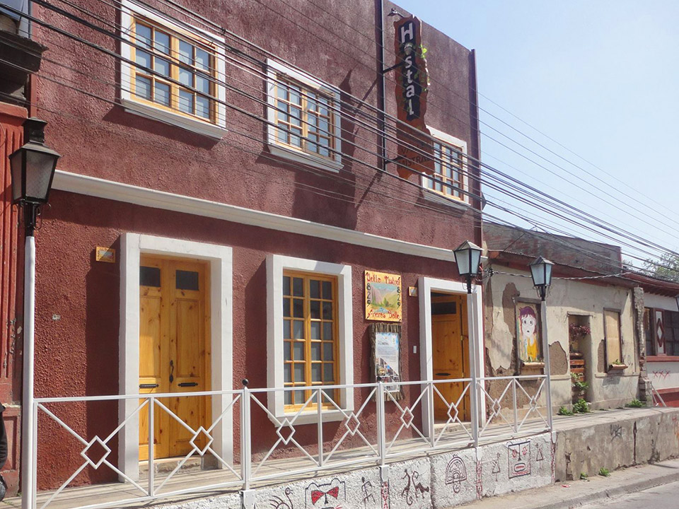 hostal valle mistral la serena 01